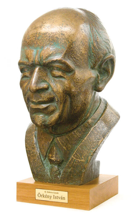 István Örkény, 1978., bronze, cast, 39 cm