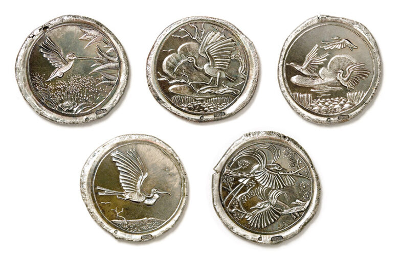Madarak (kolibri, íbisz, vadkacsák, fregattmadár, paradicsommadarak), 1988., színezüst, vert, 45 - 45 mm
