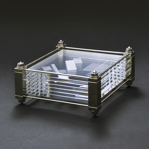 In memoriam Malevitch, 2007., plexiglass, nickel-plated brass, assembled, 118 x 118 x 62 mm