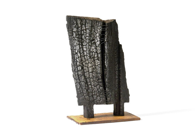 Torii, 2009., wood, mixed media, 17,5 cm