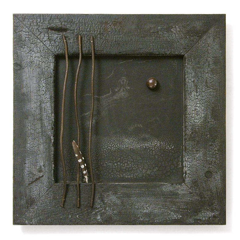Esti séta az állatkertben, 2010., fa, vas, vegyes technika, 50 x 50 cm