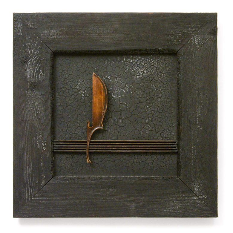 Rendületlenül, 2010., fa, vas, vegyes technika, 50 x 50 cm