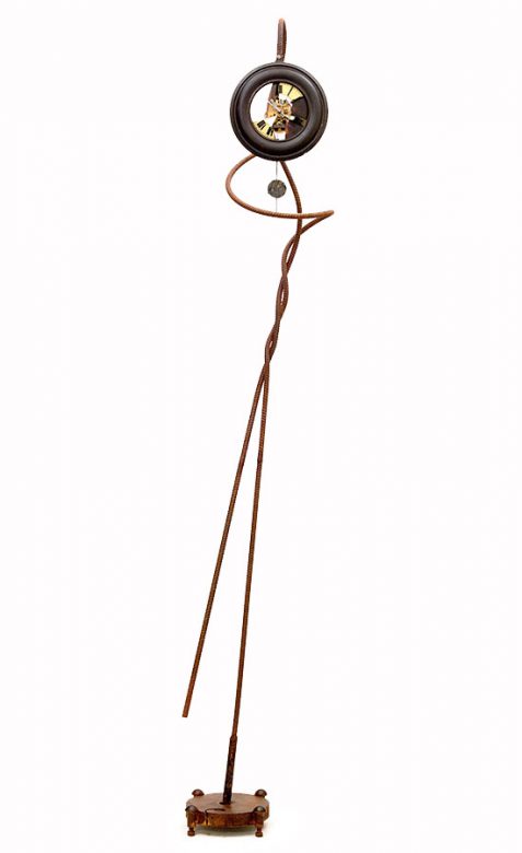 Ballet clock, I., 2010, iron, clock, mixed media, 215 cm