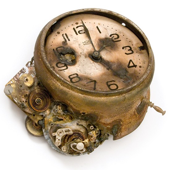 Two o'clock, 2014., iron, brass, clockwork &c., mixed media, 140 mm