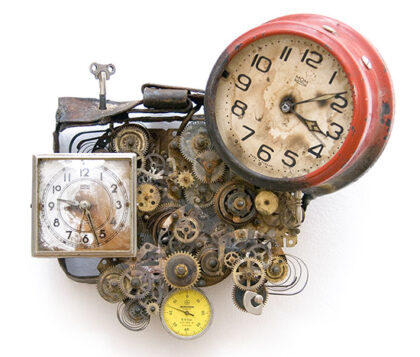 Téridőmodulátor – Hommage à H. G. Wells, 2014., vas, sárgaréz, óraszerkezet stb., vegyes technika, 230 x 240 mm