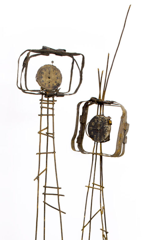 Királyi pár, 2015., vas óraszerkezet, vegyes technika, 201 x 44 x 33 cm; 180 x 50 x 40 cm