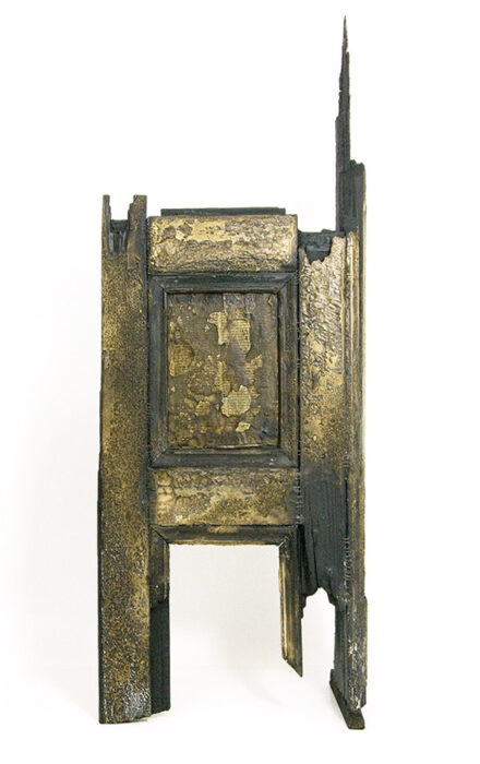 Titkok kapuja, II., 2015., fa, vas, papír, vegyes technika, 113 cm