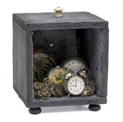 Preterit, III., 2016., wood, iron, brass, clockwork &c., mixed media, 27 x 22 x 22 cm