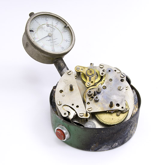 Smart watch, 2016., iron, brass, clockwork, mixed media, 120 x 70 mm