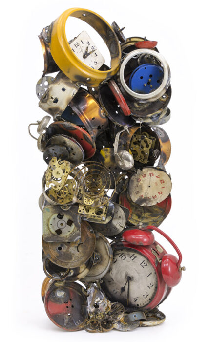 Totem - Hommage à Cesar (Baldaccini) I., 2016., iron, brass, clockwork &c., mixed media, 75 x 32 x 16 cm