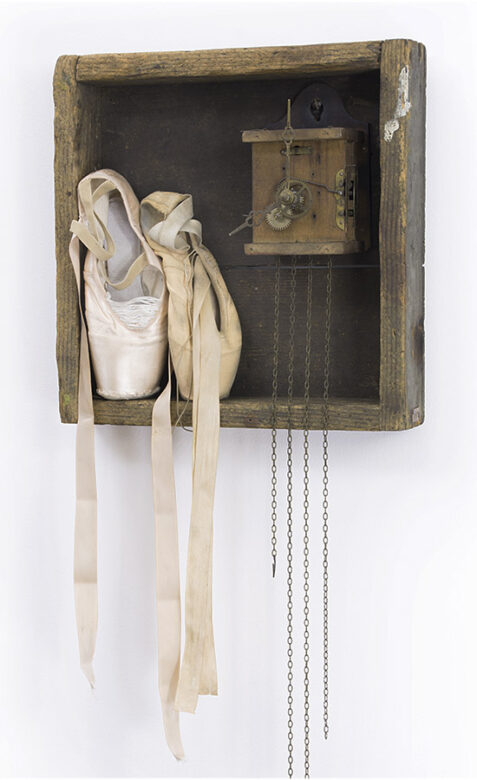 Tryst, 2017., wood, iron, brass, clockwork &c., mixed media, 133 x 33,5 cm