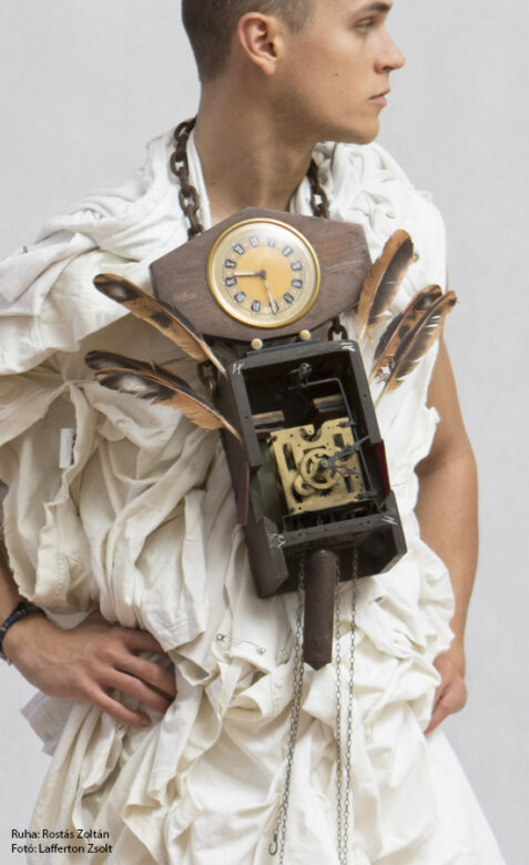 Cuckoo breast decoration, 2018., wood, iron, clockwork, feathers &c., mixed media, 67 x 38 cm