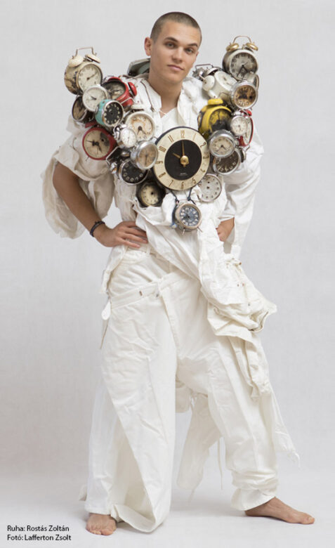 Time armor, 2018., iron, brass, clockwork, textile, mixed media, 63 x 73 x 36 cm