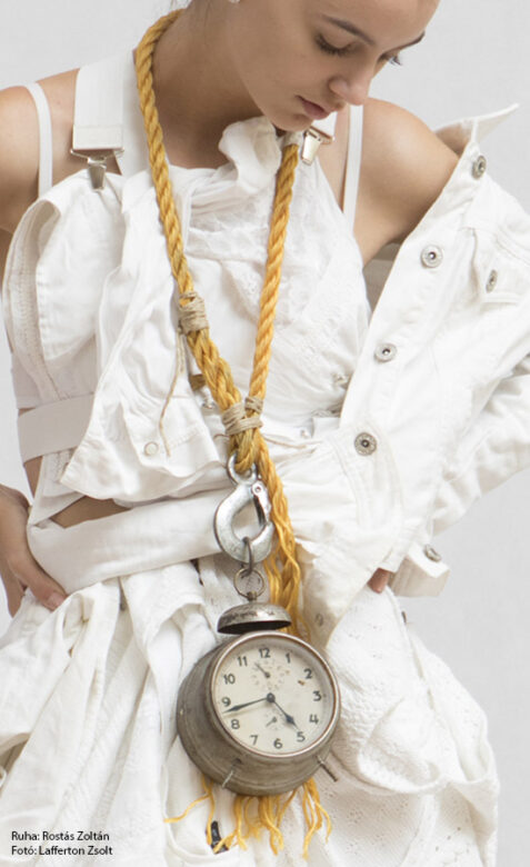 Amulet, 2018., tow rope, clock &c., mixed media, 70 x 23 cm