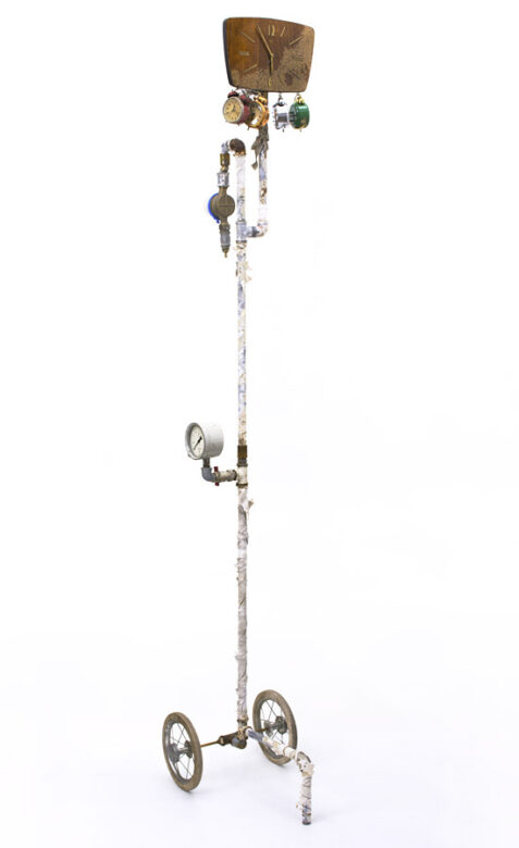 Running time, 2018., iron, wood, textile, clock, mixed media, 221 x 40 x 50 cm