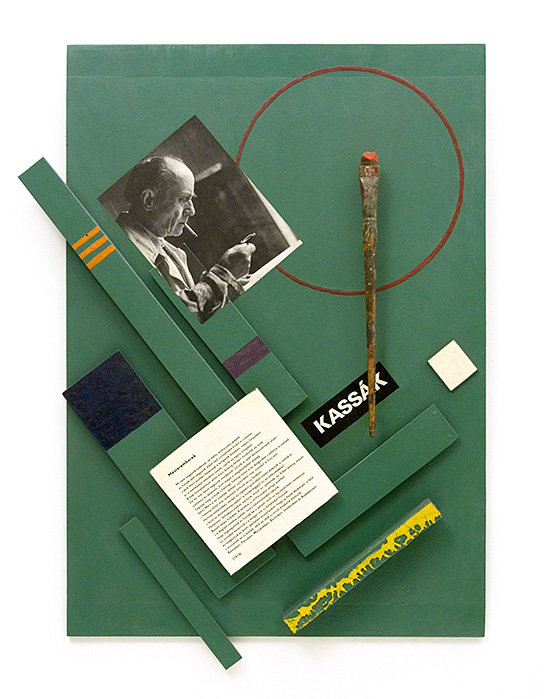 Kassák Lajos tiszteletére, 1980., fa, papír stb., assamblage, 74,5 x 55 cm