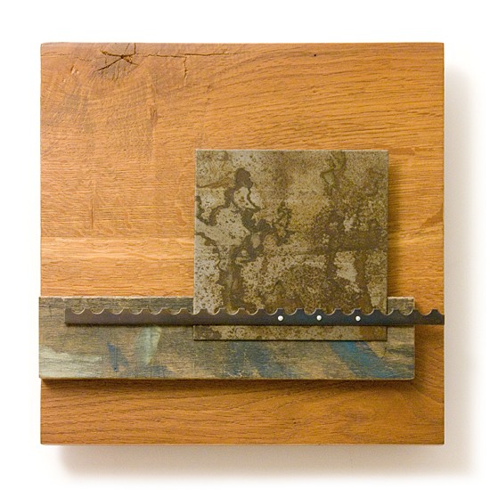 Dombormű #66., 2011., vas, fa, vegyes technika, 25,5 x 25,5 cm