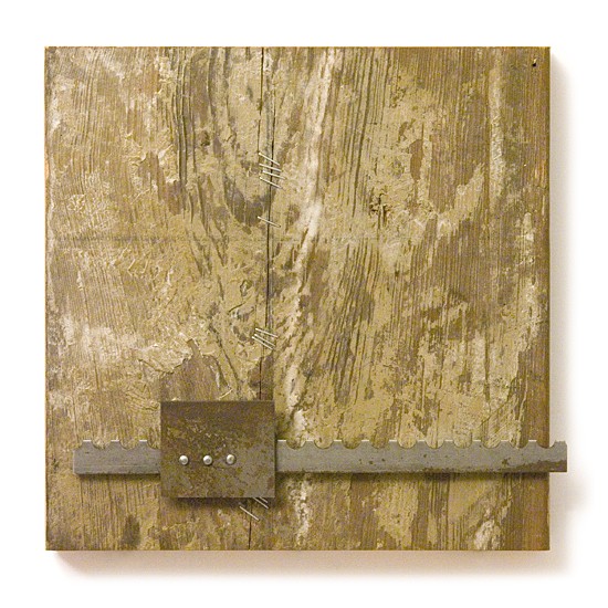 Dombormű #71., 2011., vas, fa, vegyes technika, 22 x 22 cm